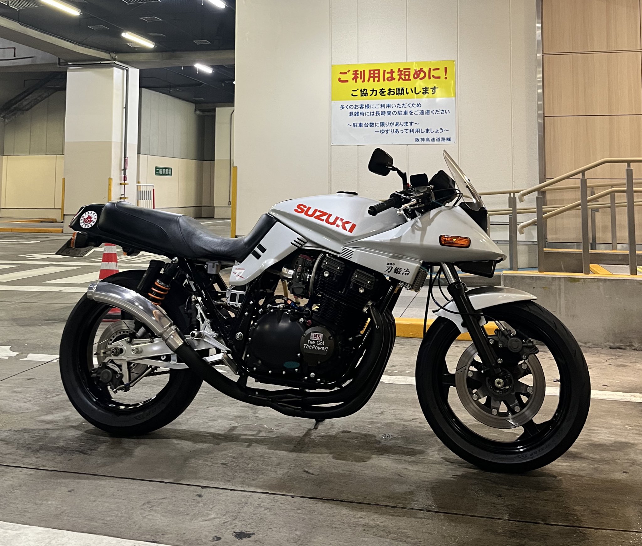 稀少 新品 黒エナメルスポーク 10番 リアカー 昭和レトロ 運搬車 Amazon | 1/10 ツーリングカー向け ブルークローム 6本スポーク