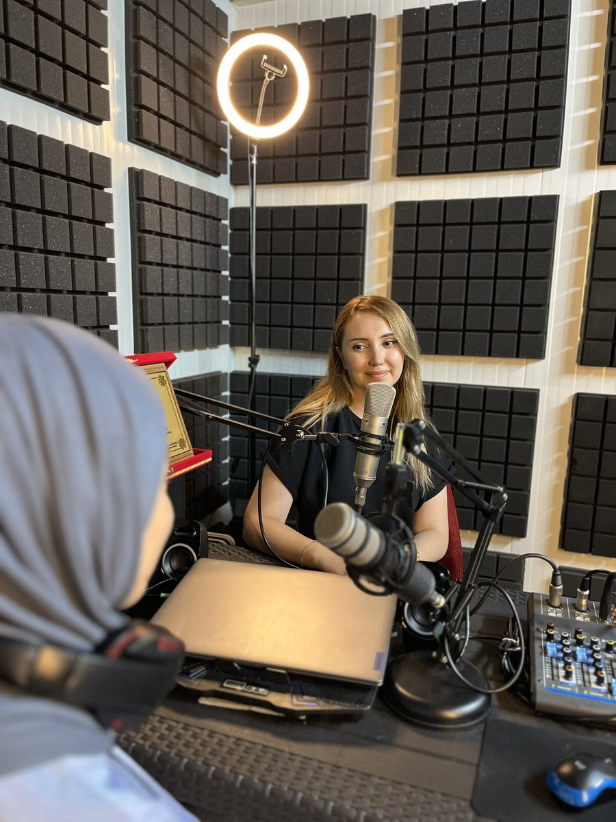 Yazı tatilinde ebeveynlerin çocuk yetiştirmede nelere dikkat etmeliler?
İkranur Köse sordu, Okul Öncesi Öğretmeni Merve Aydın Radyo Huzur dinleyicilerimiz için yanıtladı.
#okulöncesi #yaztatili #ebeveyn