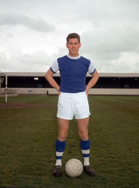 🥳 Happy 89th birthday Ray Crawford

The legendary Ipswich Town forward scored a record 227 goals in 353 games for #ITFC