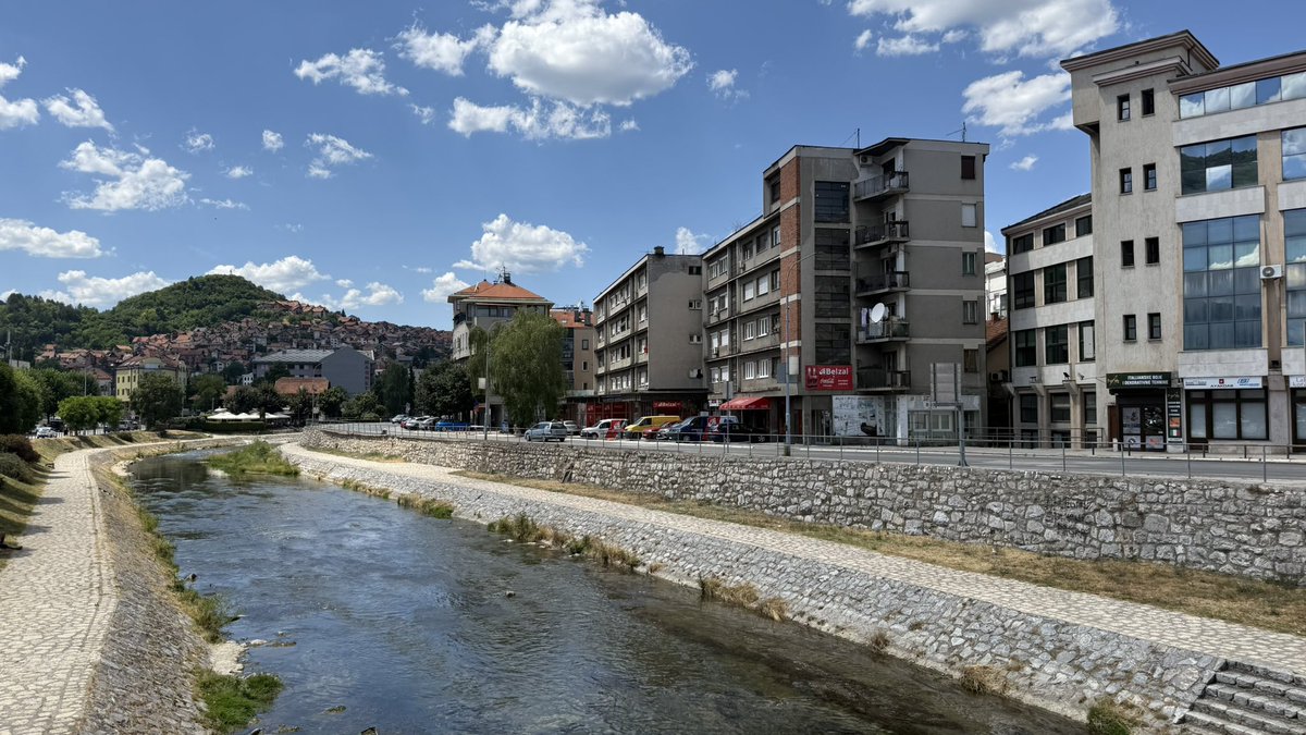 Stigli <a href="/zaklina_prva/">Žaklina Tatalović</a> i ja. Užice tako lep grad!