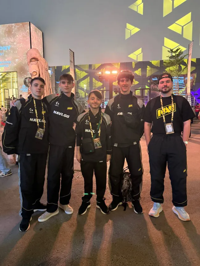 Best of luck to our boys Hiarka, Uxako, Esteves as they compete in the EWC Apex Legends 2025 Finals!

We’re proud of you, go show the world what you’re made of!
