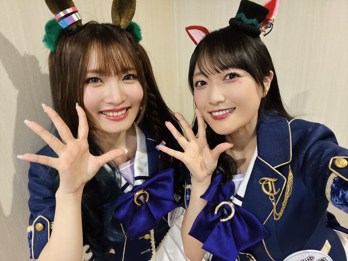 そういえば初めてトレセン学園の制服を着させていただきました