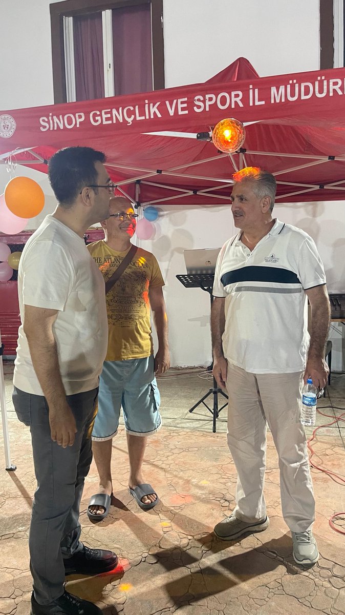 Çankırı’dan, Kastamonu’dan, Kocaeli’den, Erzurum’dan velhasıl memleketin dört bir yanından gelen kurum çalışanlarımız ile #AileYılı kapsamında birlikte olmanın mutluluğunu yaşadık.

Veda gecesinde gerçekleştirilen konser ile gönüllerde hoş bir sada bırakmış olduk.

#GSBYurtları