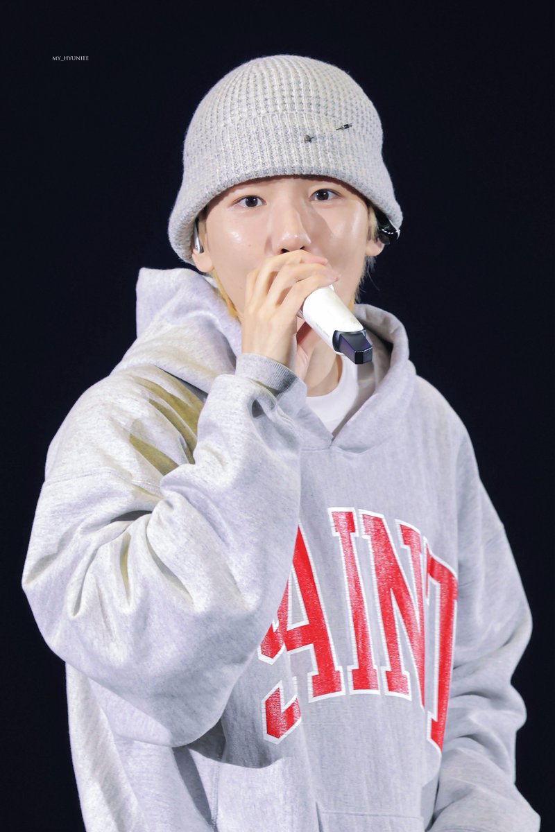 my_hyuniee's tweet image. 250607 Reverie 사운드체크

#백현 #BAEKHYUN @B_hundred_Hyun
