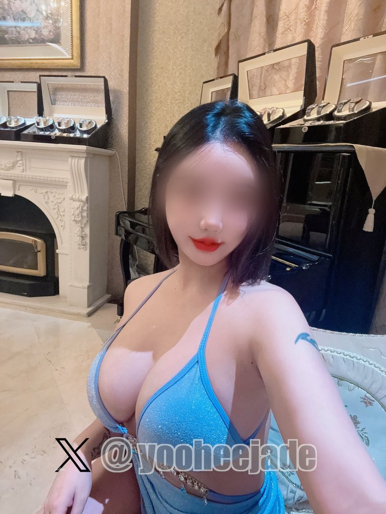 看上去软硬不吃
私底下软的东西吃到硬👅
放假不看我 你这个假白放了
猜猜新系列是什么🐳