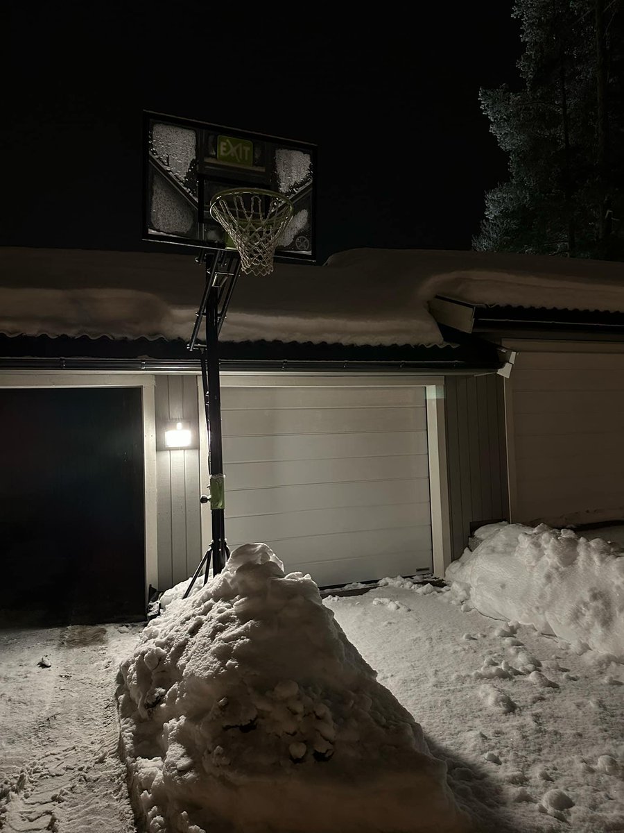 dave_severns's tweet image. Hoop of the Day… Kongsberg, Norway #hoopoftheday