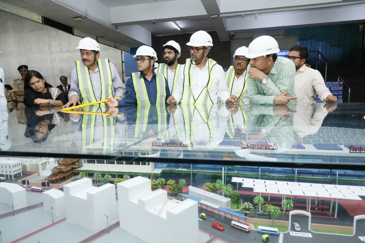 South Central Railway (@scrailwayindia) on Twitter photo Officials briefed Shri Sanjay Kumar Srivastava, General Manager, SCR on the Secunderabad Railway Station major Upgradation plan
#AmritBharatStation
<a href="/RailMinIndia/">Ministry of Railways</a> <a href="/drmsecunderabad/">DRM Secunderabad</a> <a href="/drmhyb/">DRM HYB</a> Officials briefed Shri Sanjay Kumar Srivastava, General Manager, SCR on the Secunderabad Railway Station major Upgradation plan
#AmritBharatStation
<a href="/RailMinIndia/">Ministry of Railways</a> <a href="/drmsecunderabad/">DRM Secunderabad</a> <a href="/drmhyb/">DRM HYB</a>