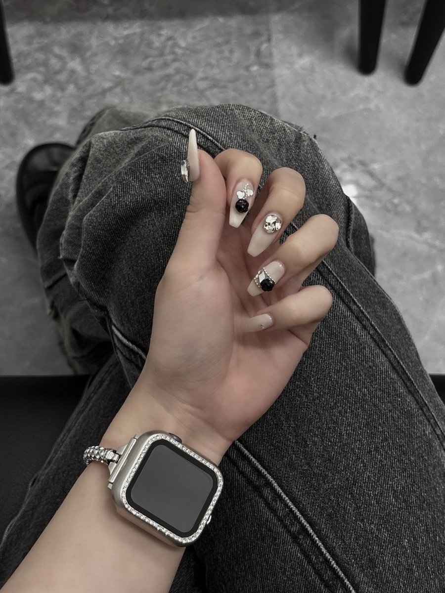 2000shi_'s tweet photo. 💅
#日常垢 https://t.co/BJRKF7paLv