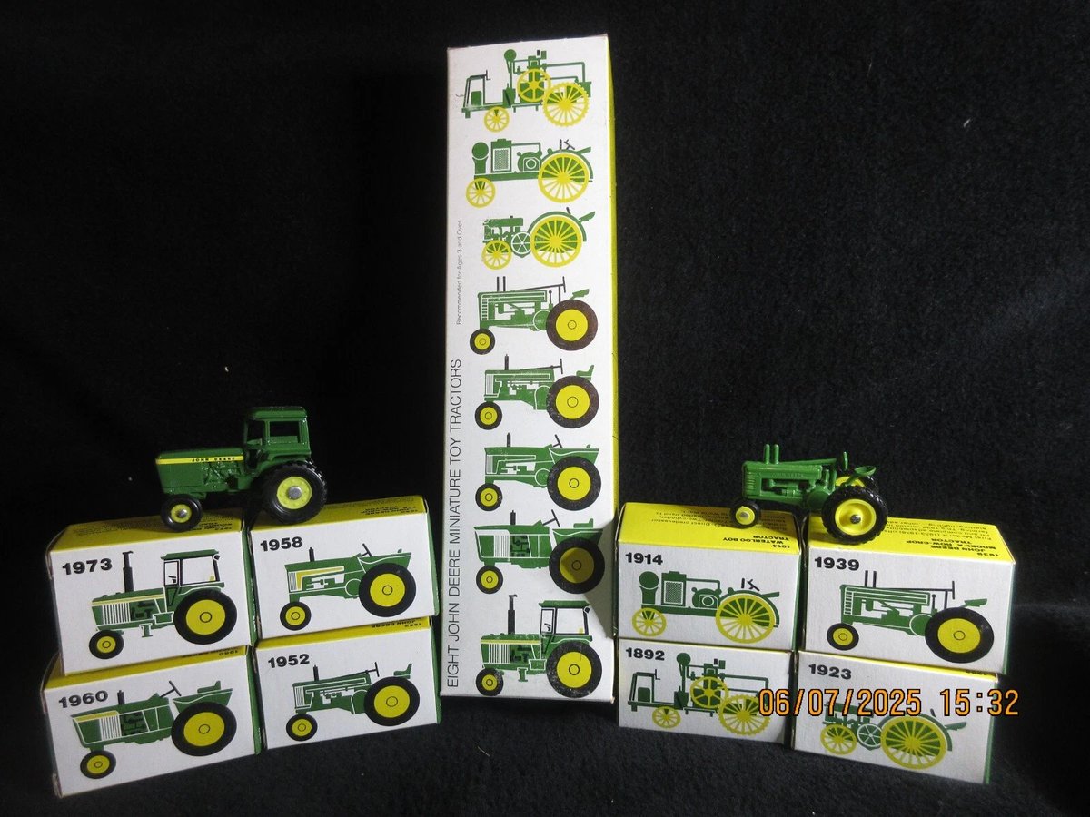 rusticrelics04's tweet image. Set of 8 Vintage 1980s Ertl Metal Diecast John Deere Miniature Toy Tractors ebay.us/m/dk5JV2 #eBay via @eBay #Agriculture #farmer #farming #farmlife #tractor #Vintagetoys #toycollector #JohnDeere #hobbyfarm #crops #farmland #toys #agri #homesteader #rancher #diecast #Ertl