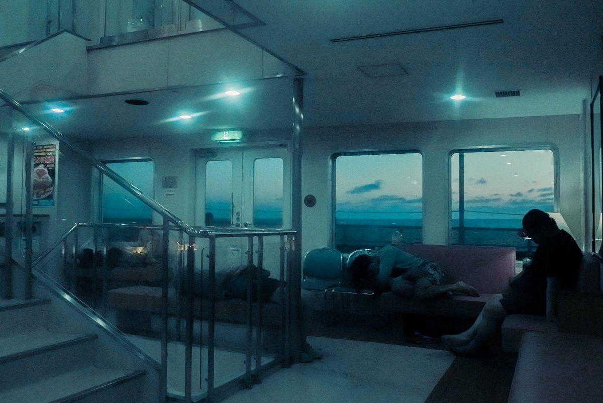 _fhch's tweet image. 最終列車に乗って。