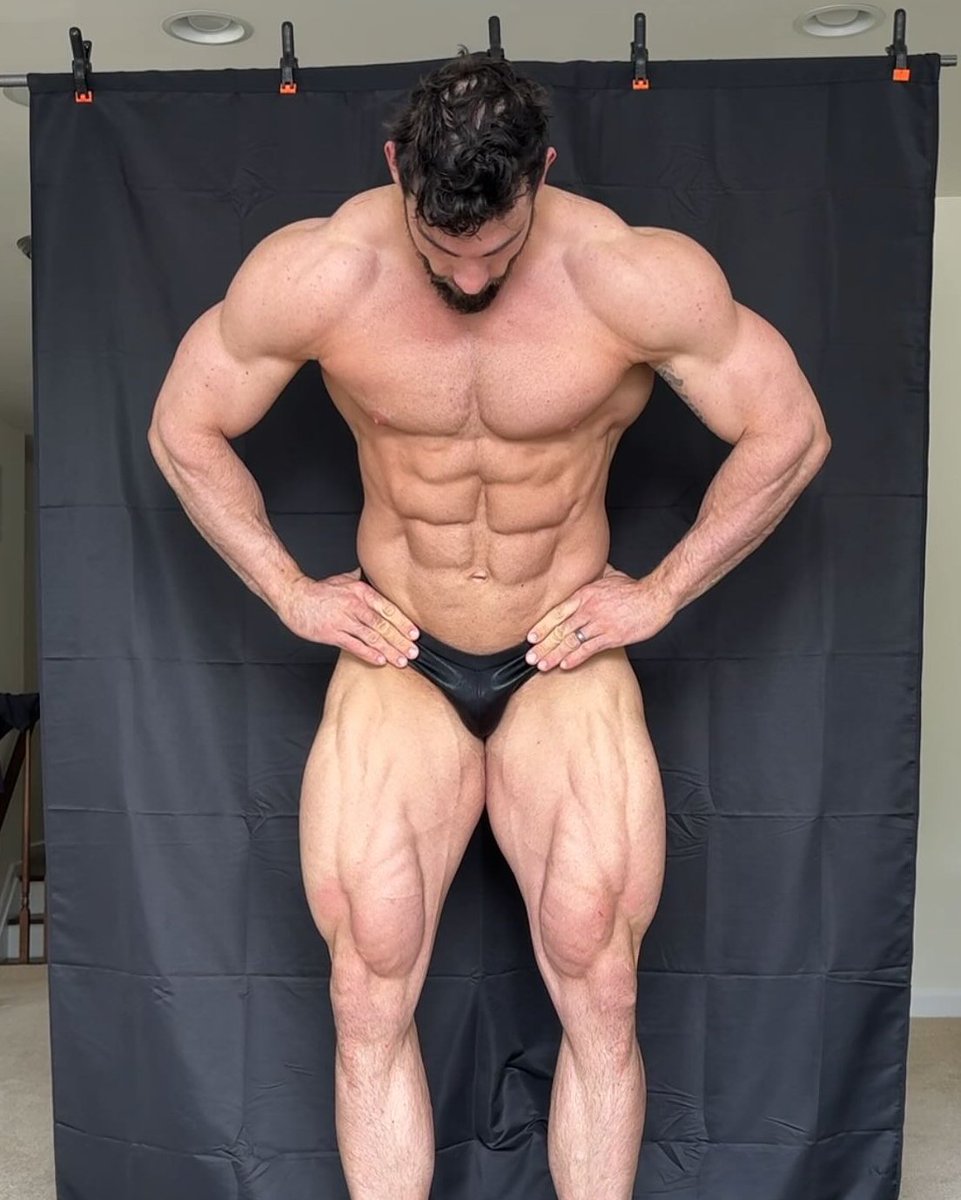 unhung_heroes's tweet image. Michael Reilly