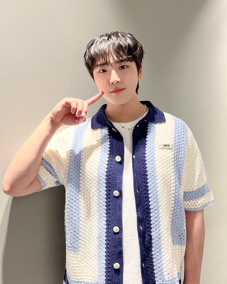 BAE_S2_official's tweet photo. 2025 BAE SEUNG MIN 1ST FAN MEETING
[BAE’ST Friends] 2회차 팬미팅 종료

처음이라 떨렸던 모든 순간마다, 
골드니스가 곁에 있다는 생각이
정말 큰 힘이 됐어요🥺
그 마음 오래도록 잊지 않을게요🩵

#BAESEUNGMIN #배승민 #BAESTFriends
#GoldenChild #골든차일드 https://t.co/LvyXJsCuDQ