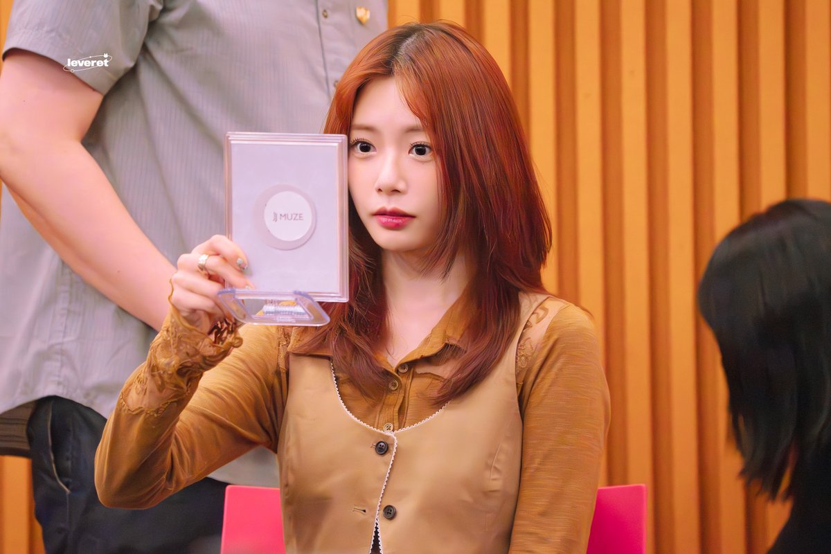 _leveret_'s tweet photo. 250627

#Dreamcatcher #UAU #JIU
#드림캐쳐 #유아유 #지유 https://t.co/1hbtj4sQre