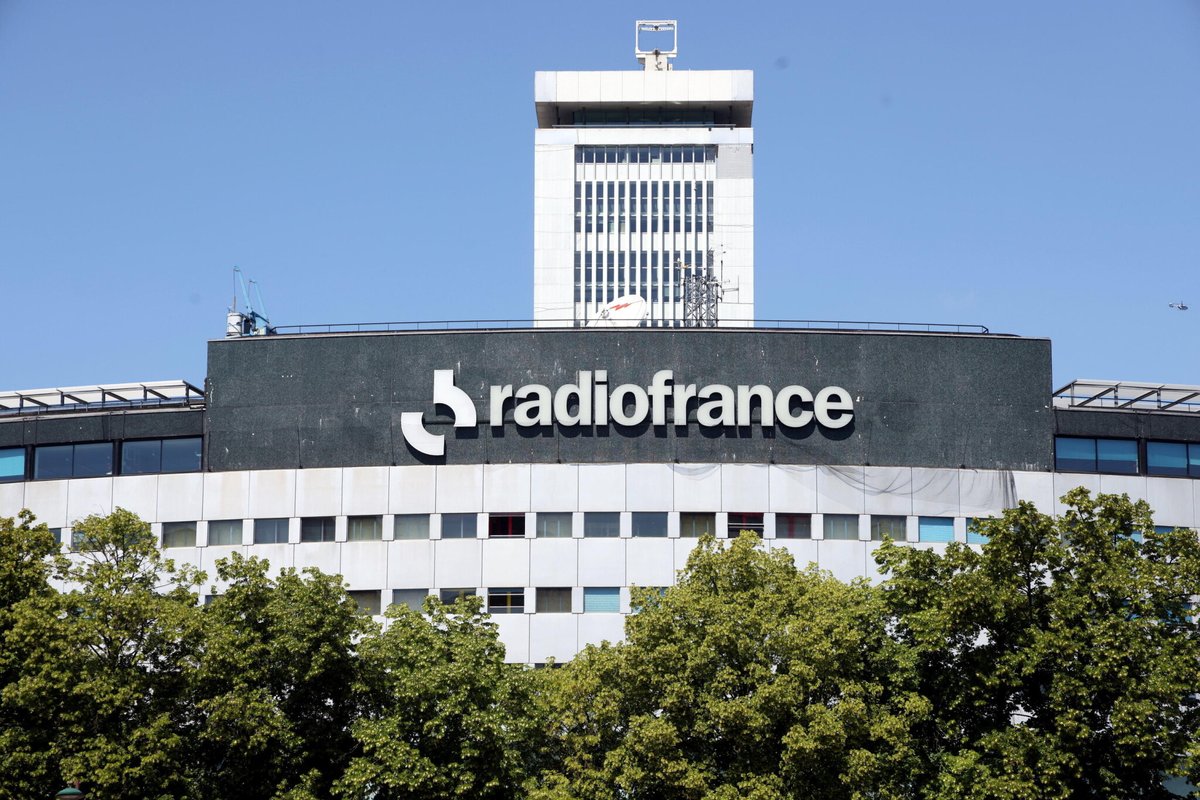 Le Parisien tweet media