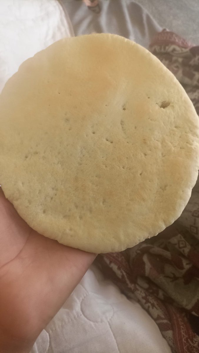 balmassri8's tweet image. Can we collect the price of a bag of flour? My family really needs bread. We haven't eaten a single piece of bread for days. I hope you will buy a bag of flour today to save the lives of my family and my young children.
gofund.me/f4e6996d
@Frances_Coppola @PixieOfDeath…