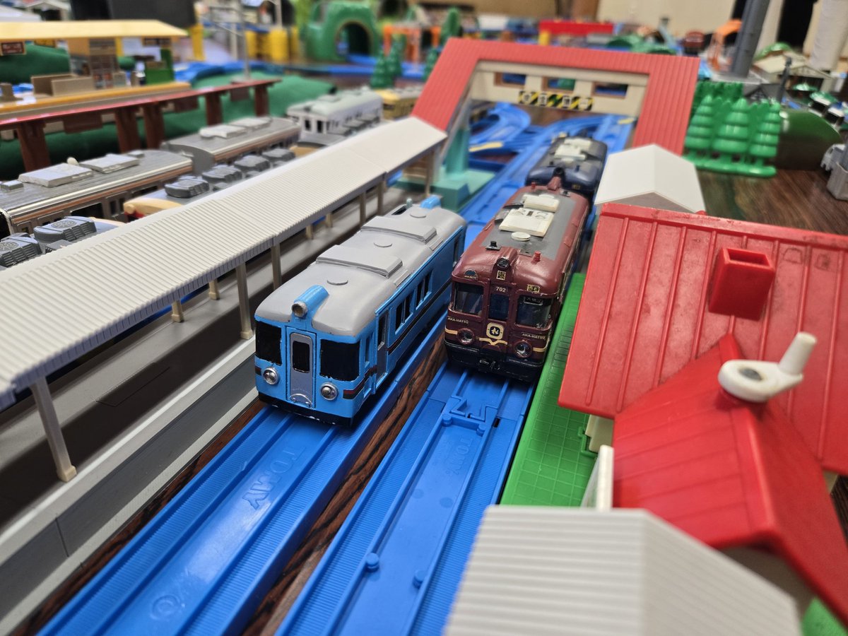 八○二 tweet media