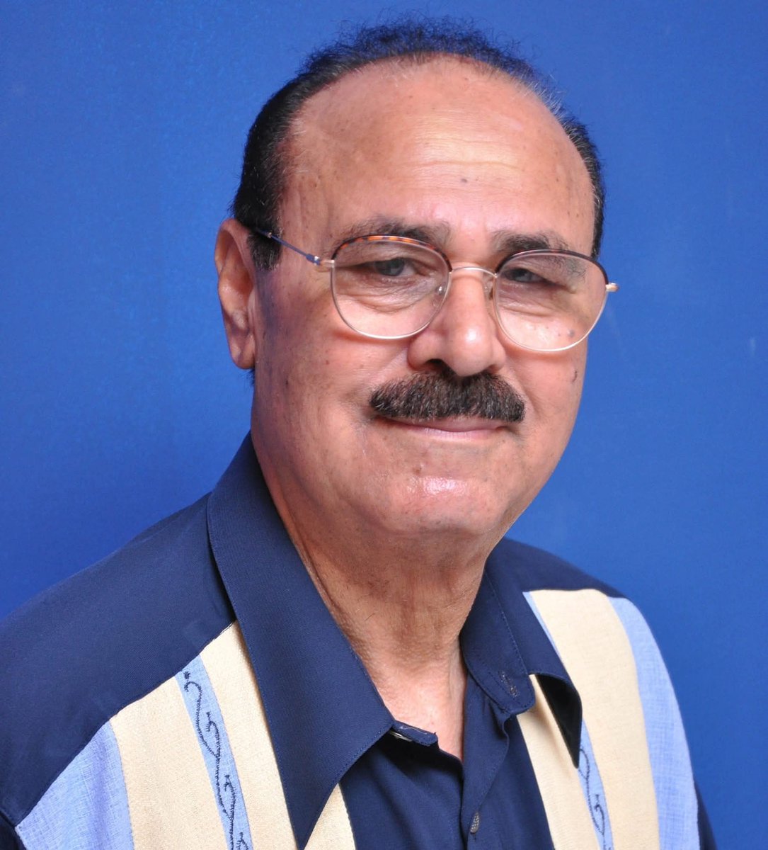 HCWWatch's tweet image. Israeli Occupation Forces killed the most experienced Consultant of General Surgery in Gaza Strip, Dr Ahmed Atallah Hamed Qandil, in a drone attack that targeted him on his way home from Al-Ahli Arab Hospital at Al-Samer Roundabout in Gaza City.
#NotATarget