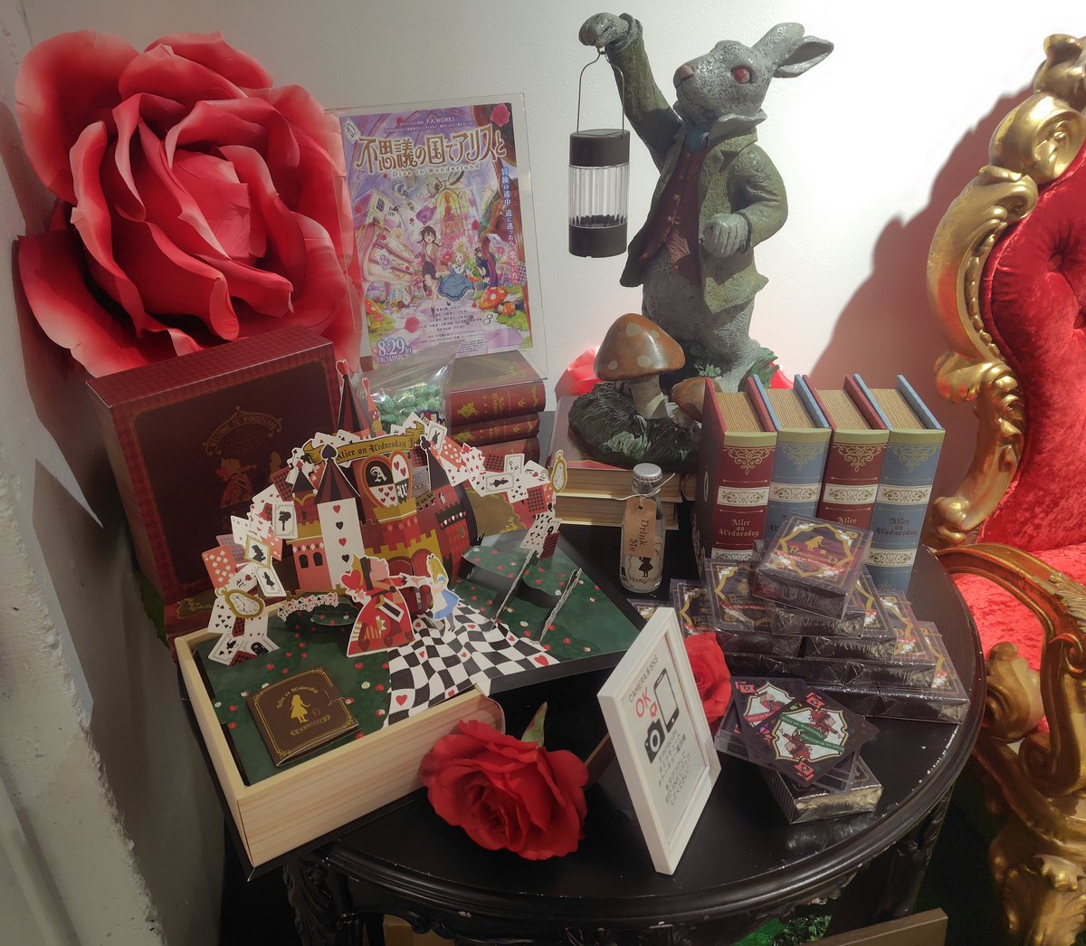 haran_togu's tweet photo. minacute EXHIBITION 2025 
< MAGICAL!>

素敵なイベント、ご招待頂きました🥰
会場中が色んなKAWAIIに溢れていて、とっても幸せな時間でした…！✨
最新コラボも可愛くて嬉しすぎる〜！🫶💞
私も自分の可愛いをこれからも信じて進んでいくぞ〜！🥳💕

#minacute #ミナキュート 
#トーキョー魔法陣 https://t.co/0xutkeuRFJ