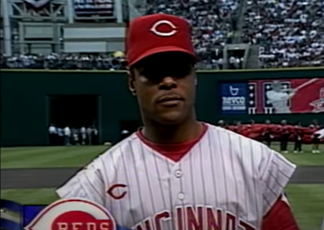 The last #Reds player to wear an all red, no drop shadow hat in an ASG was Barry Larkin in 1997.