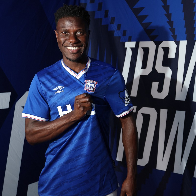 IpswichTown's tweet photo. 📰 The Club is delighted to confirm the signing of midfielder Azor Matusiwa, who joins from Stade Rennais for an undisclosed fee. 

Welcome, Azor! 🇳🇱