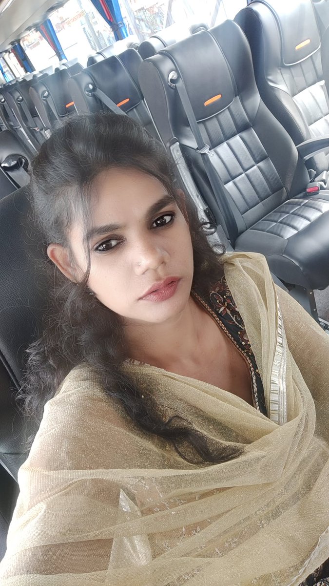 India_Love_26's tweet photo. #Maine  har roz #tujhe #dua mai #manga hai...
Hu #bewafa magar #tujhe wafa se #manga hai..
Kabhi #sajde mai #jakar puch apne #rab se....
#Tujhe #Maine kis kis #adda se #manga hai .... https://t.co/V0iWdqhwFt