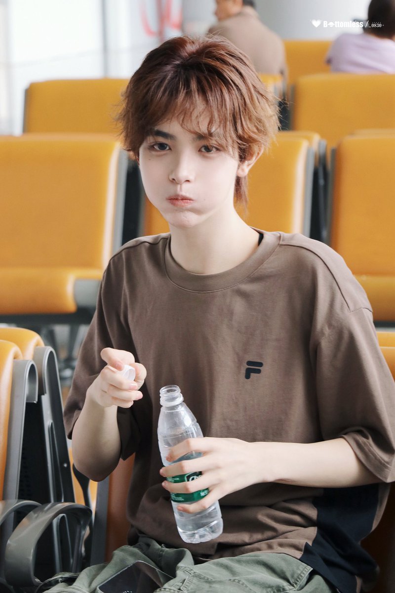 Bottomless丨新澈 tweet media