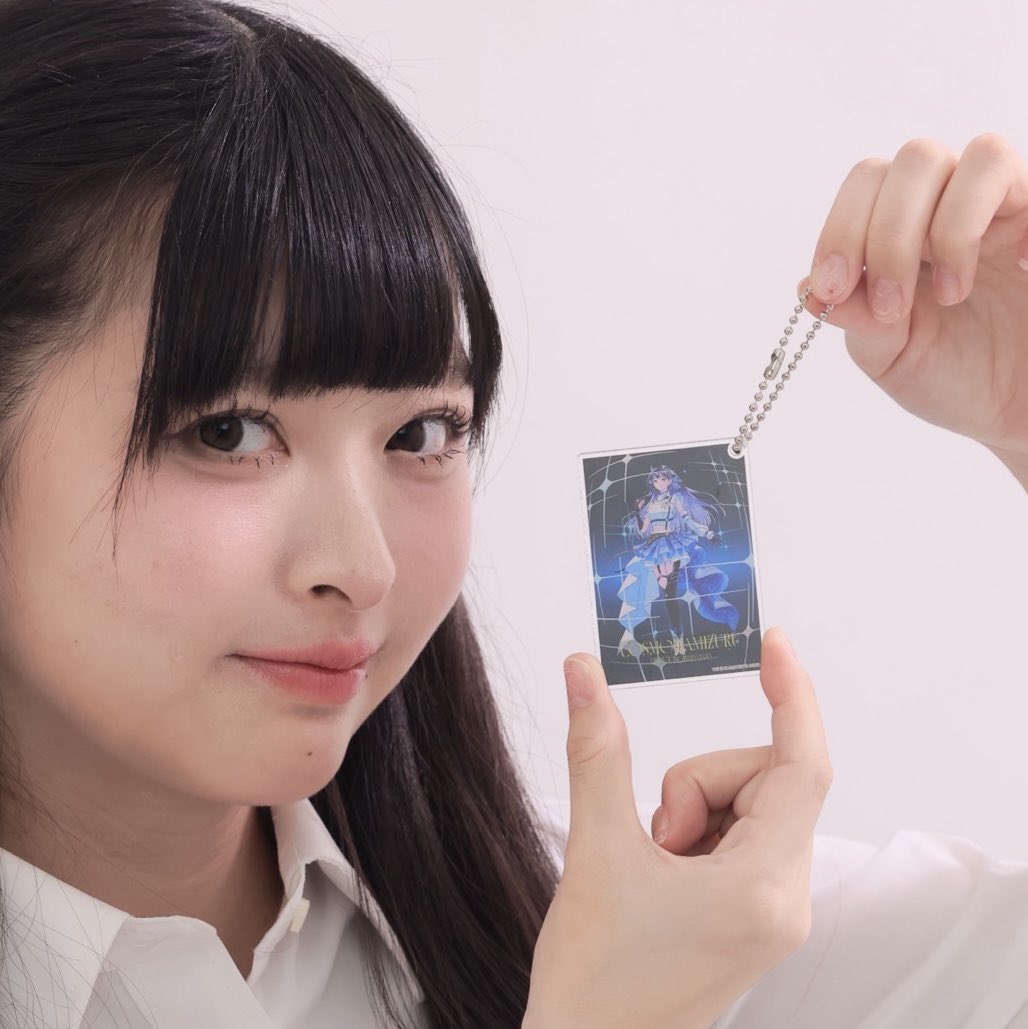 asobistore's tweet image. vα-liv アイドルデビュー1周年記念公式セット
アソビストア限定受注販売の〆切が
本日 7/13(日) 23:59です⏳
愛夏、宇宙、レトラの全3種。
アクリルキーホルダーの大きさと
仕様をご確認ください♬
▼商品まとめページはコチラ
shop.asobistore.jp/s/product/cata…
#ヴイアラ