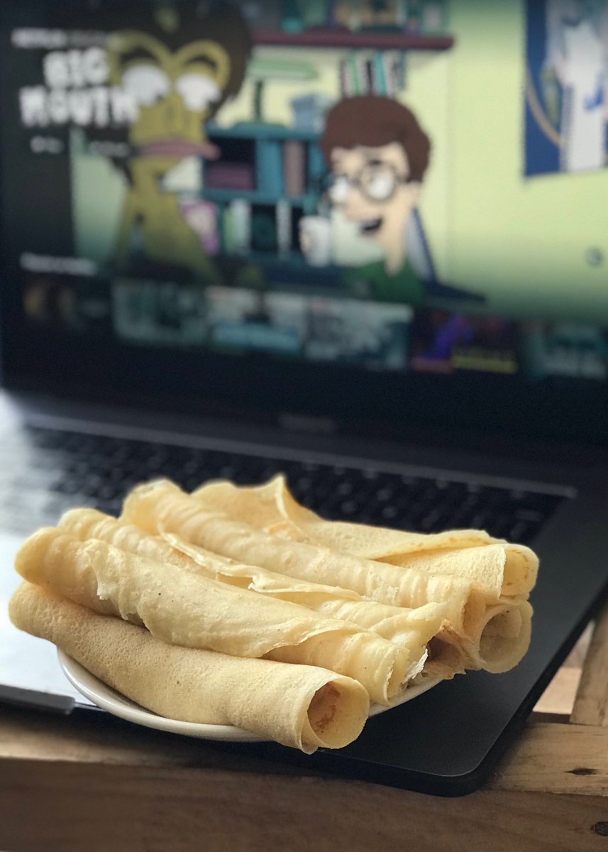 Pancakes are just flabby muffins that gave up halfway, a pretty face with nothing to say like that catchy forgettable poem 😂😂