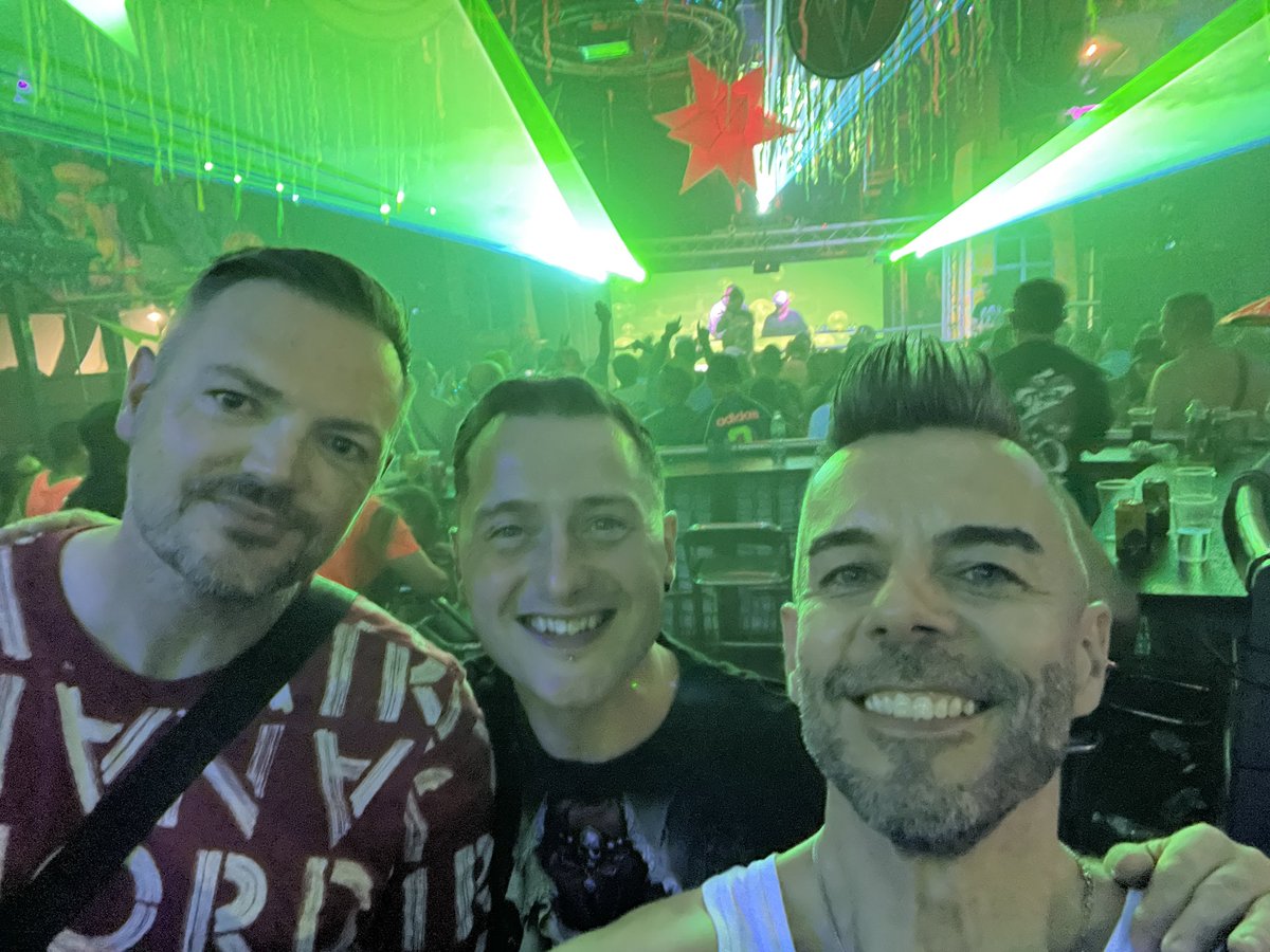 Last night was incredible! 🔥 The heat was unreal and definitely took its toll, but the crowd was amazing!
