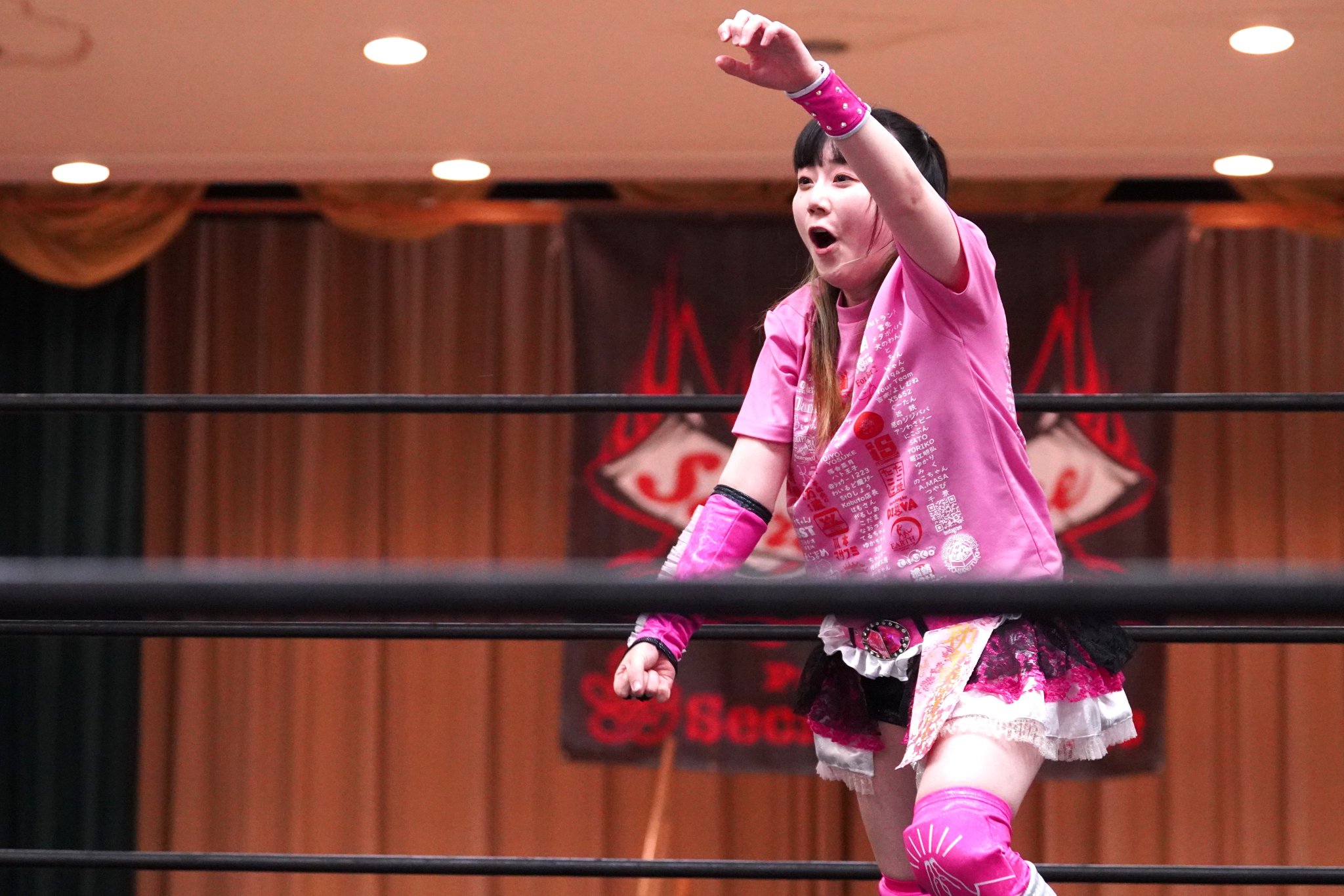 ★国際プロレス デビル紫の謎★ デビル紫の謎 ／ 国際プロレス