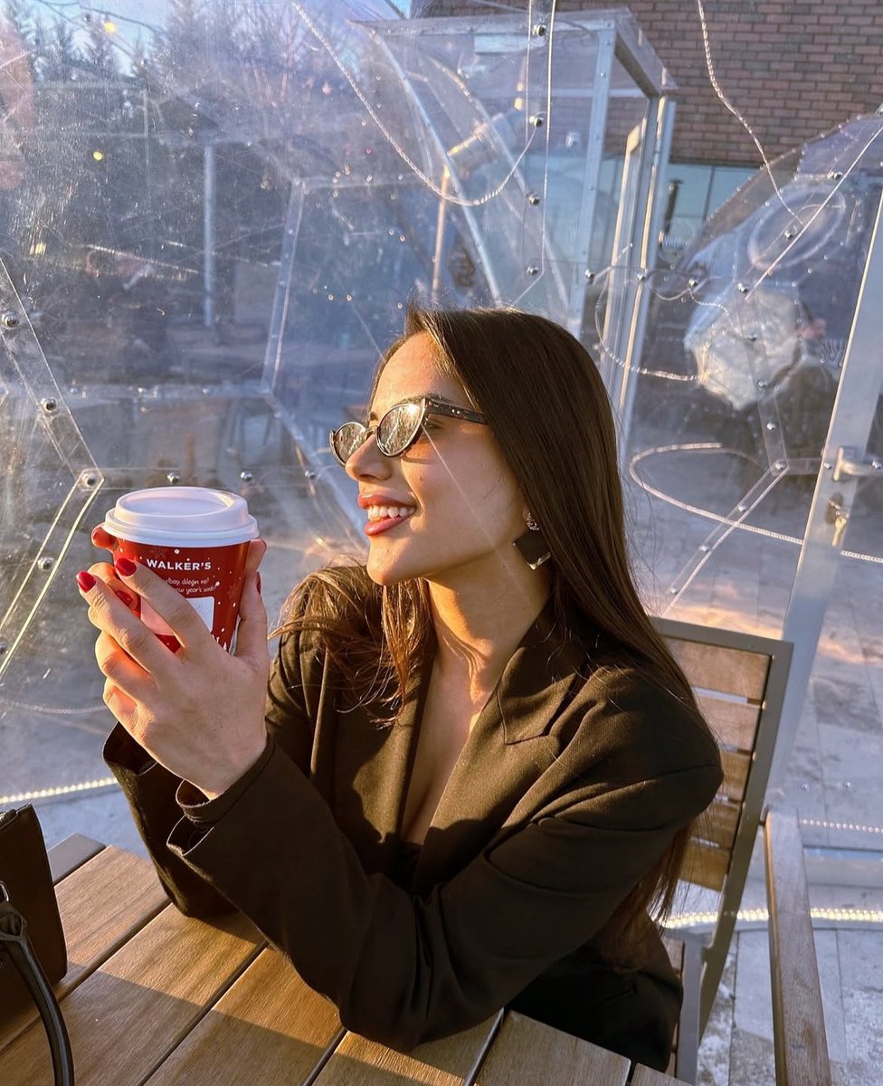 Sadece gülümse, hayat çok kısa. 🫀