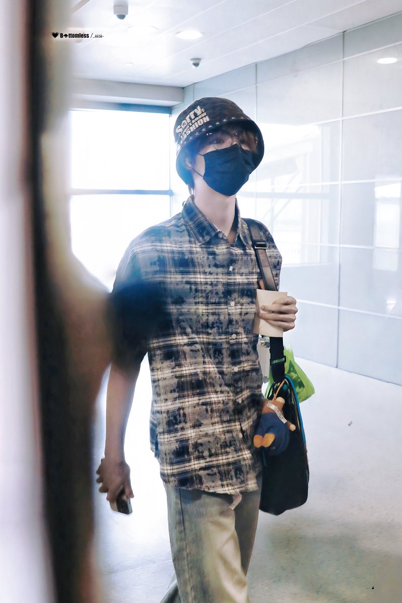 Bottomless丨新澈 tweet media