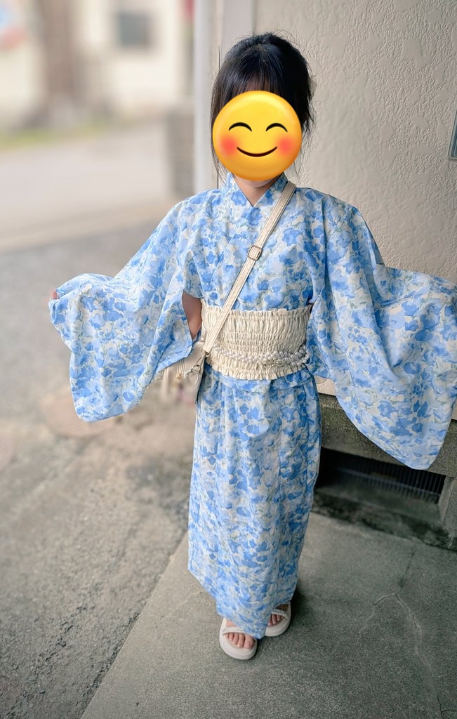 nanasinguru's tweet image. 娘のお友達とお祭り行ってきた
子供達浴衣で可愛い🩵🩷