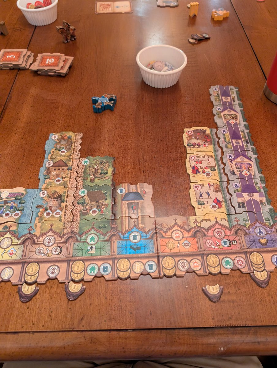 DiceAndNames's tweet image. I taught my family Middle Ages and it went over very well. Everything you need to know is on the player board making it easy to learn. @HachetteBGUSA