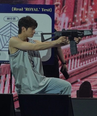 CHA FCKING EUNWOO WHATS THIS??????? 😭😭