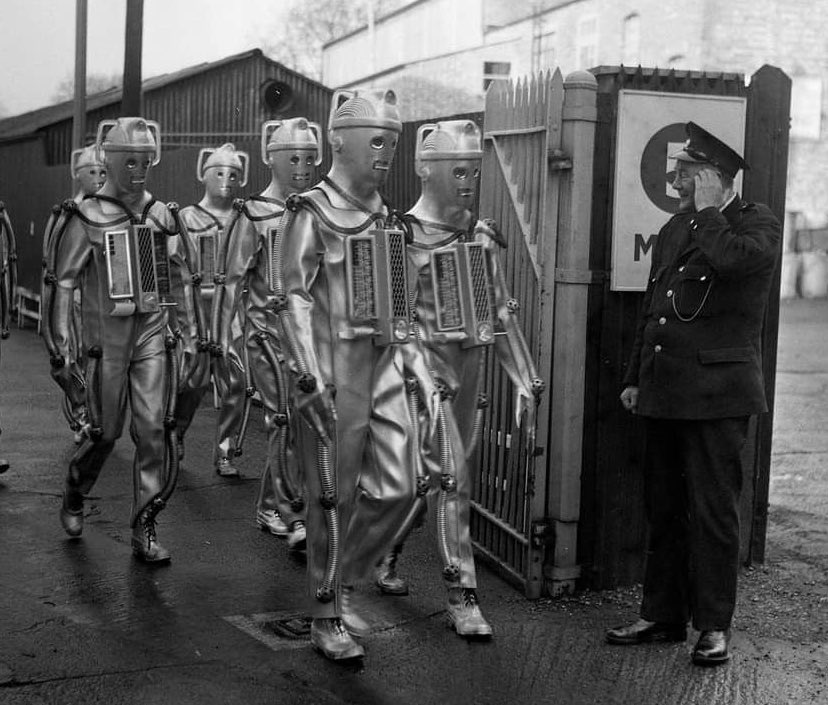 I find these days I need to know ever more about all aspects of science, engineering and technology or order to work effectively with colleagues and other organisations. I really need to brush up my understanding of cybersecurity.