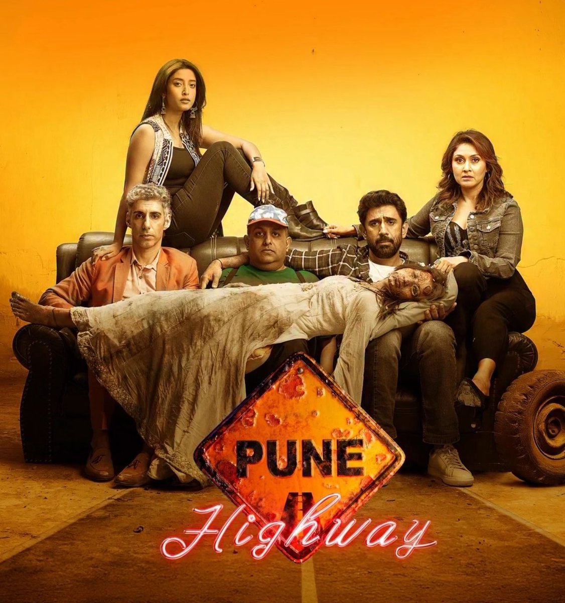 Cine_vichaar's tweet image. 🎬 I started watching Pune Highway with high hopes and expectations, but the performances felt like something out of a TV serial; flat, underwhelming and kinda meh!
Everything was mediocre be it production quality or music (including the thrill and suspense).
Amit Sadh and Jim…