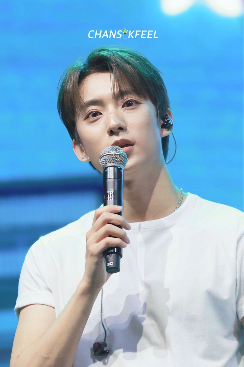 hello_gongchan's tweet photo. [Preview] 250712 #B1A4 #GONGCHAN at B1A4 2025 FAN-CON <Singularity: Our Time> in Hong Kong

บรรยากาศที่สะกดว่า 'ความรัก'

#กงชาน #공찬

Cr.pic : chansikfeel https://t.co/UUFf5eOMnq
