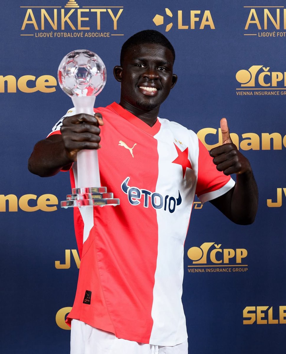 JamieBoyce's tweet image. 🚨 West Ham are reportedly close to the signing of El Hadji Malick Diouf 🇸🇳 for around £22m. This could be a smart move by Graham Potter.
He’s not the finished product, but comes with bags of potential. Diouf brings pace to a side that badly needs it and offers real versatility…