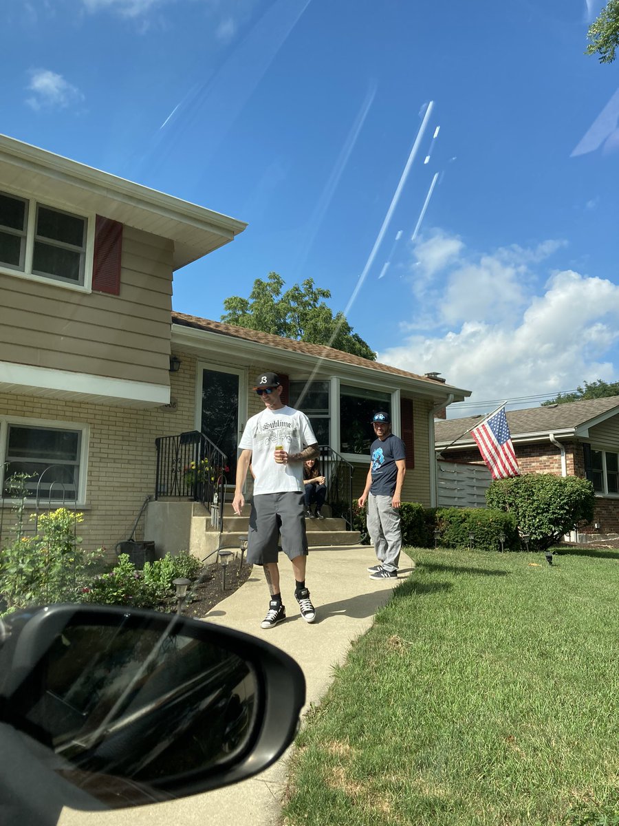 +17.47% for the week!

#Theta fam I could get used to this. 

What does <a href="/mitchliu/">Mitch Liu | Theta Network</a> and team have on the runway for this upcoming week….

✈️ 

Hope everyone in the hamster army had a great weekend. We celebrated my moms bday and my twin from San Diego flew in to surprise her ❤️