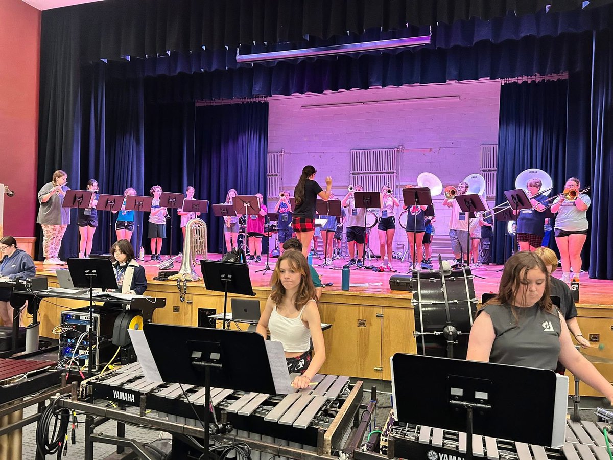 Le Roy Music Department tweet media