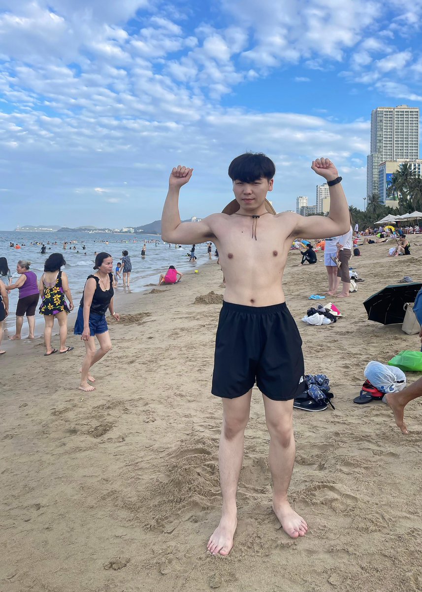 mistakesion's tweet photo. ทะเล💦 https://t.co/E6Ej57are7