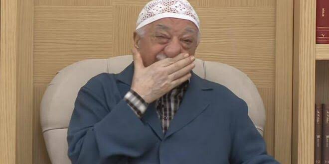Zamanında bu sümüklü fetö bile bunları kandırmıştı!