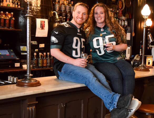 BlakesTheHollow's tweet image. Congratulations to Kevin and Erin on their engagement. It was a pleasure to have them in for celebratory drinks ❤️🖤
#Fermanagh #Enniskillen #Wedding #Engagement #HappyCouple