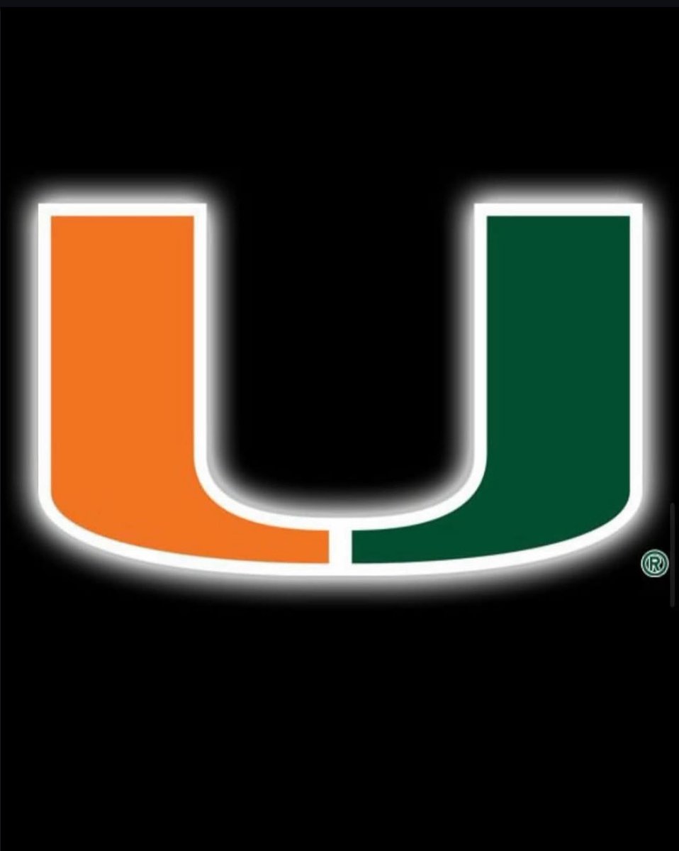 Troyellis43's tweet photo. Bless to receive my first D1 offer from the university of Miami AGTG✝️🙌🏾 https://t.co/eHr31btdY1