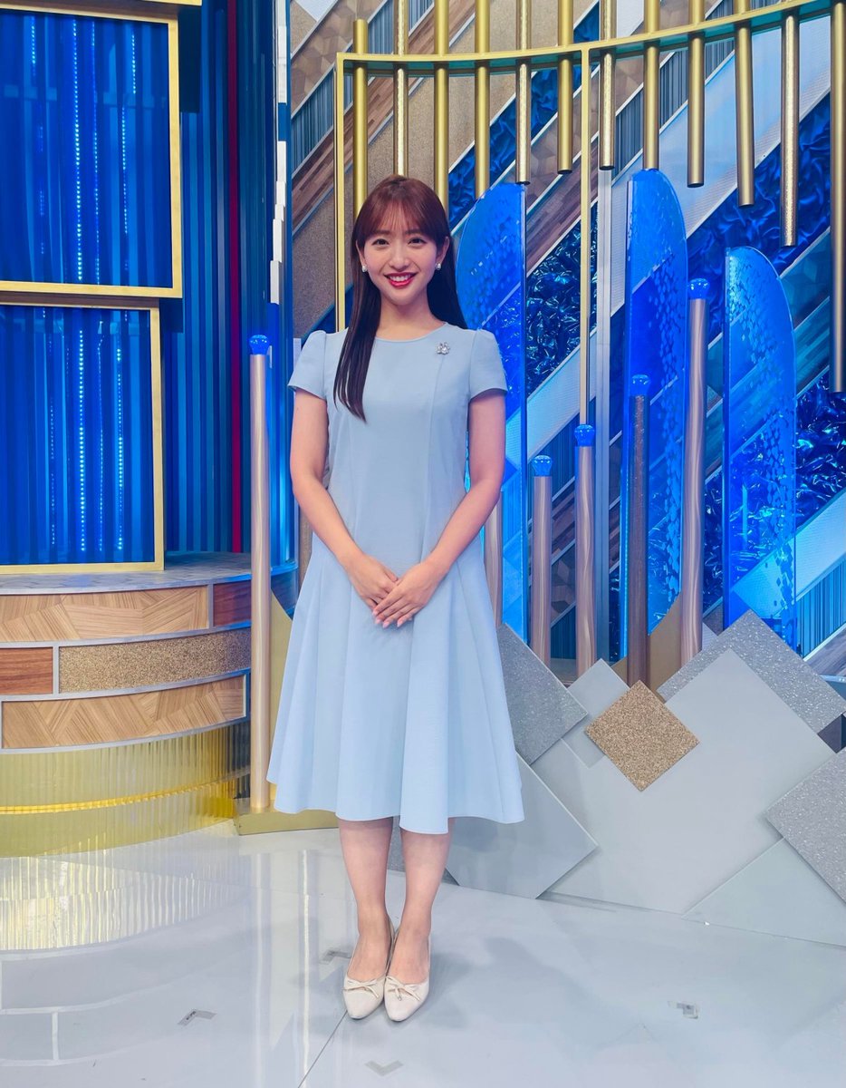 藤本万梨乃アナは足首太い…