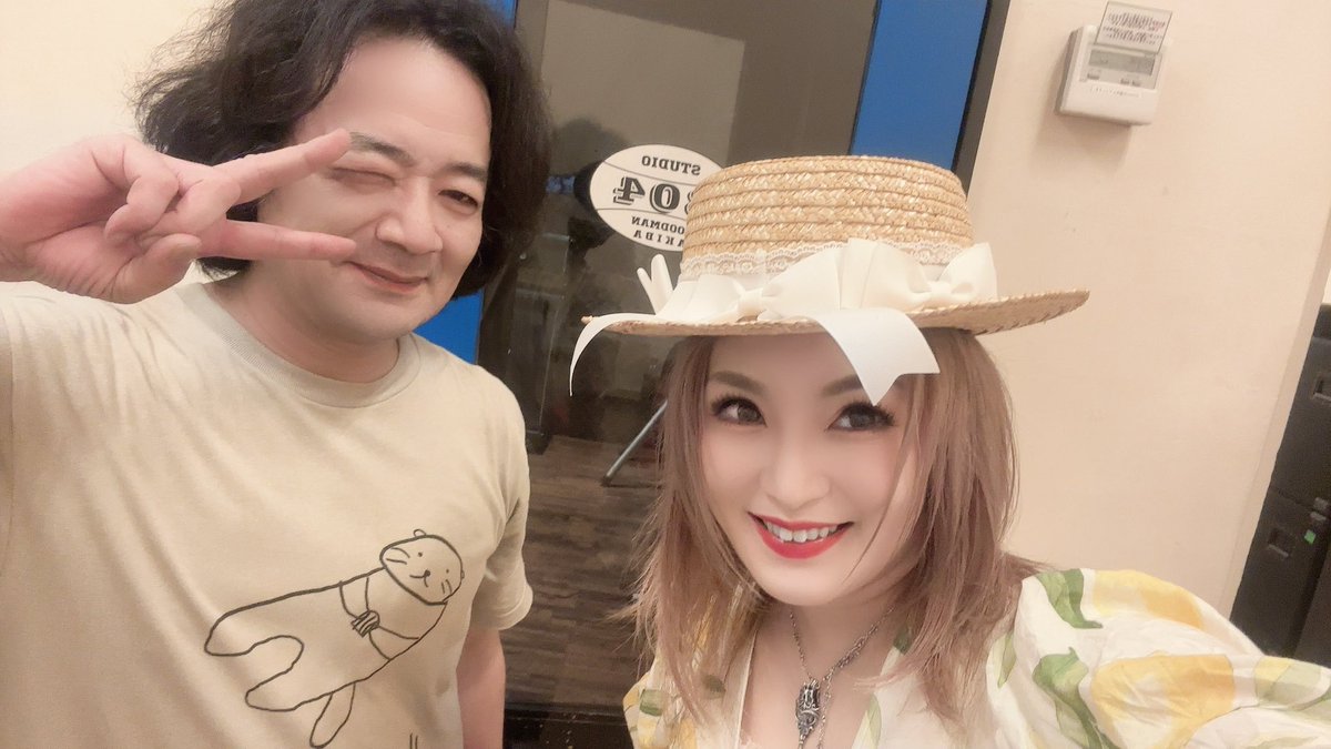 スタジオ行ってきましたよ。
まぁ格好良いですよ、当たり前ですよ。
当日の帽子はちょお斜めだと思います。
＃人のハードルは上げていくスタイル