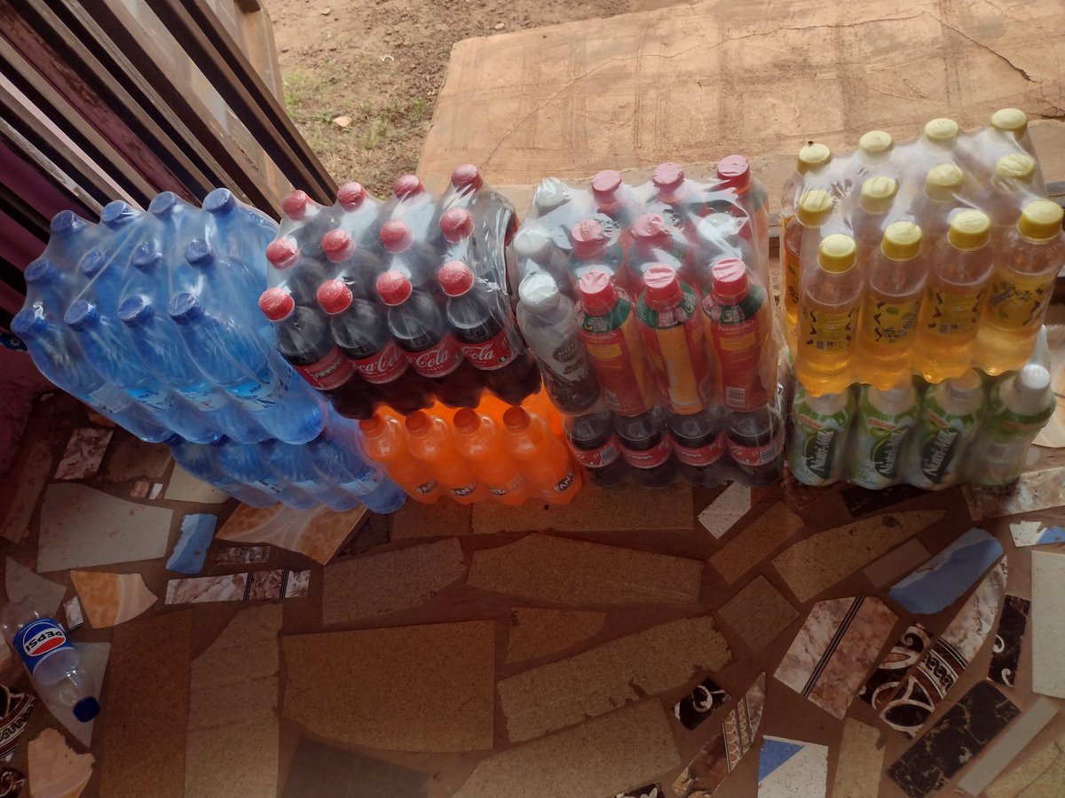 Maroskii3's tweet image. Good afternoon @Anonofdanonofd1 thank you for this opportunity and I'm here trying my luck
I sell drinks ,shoes and bags and wears ... I'm located at Abeokuta Ogun state.. .if I win this business grant I will be able to get more stocks to my shop to help me keep moving