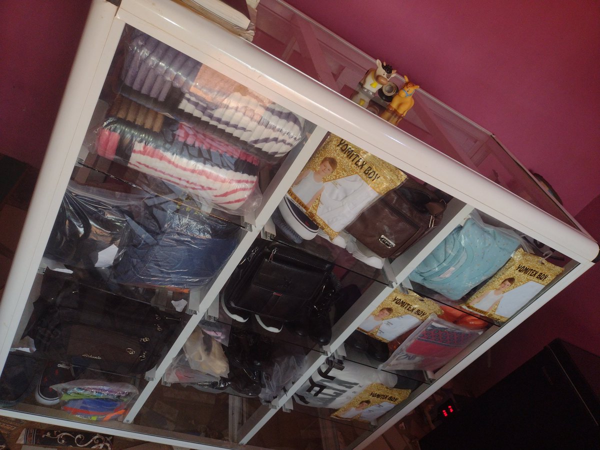 Maroskii3's tweet image. Good afternoon @Anonofdanonofd1 thank you for this opportunity and I'm here trying my luck
I sell drinks ,shoes and bags and wears ... I'm located at Abeokuta Ogun state.. .if I win this business grant I will be able to get more stocks to my shop to help me keep moving