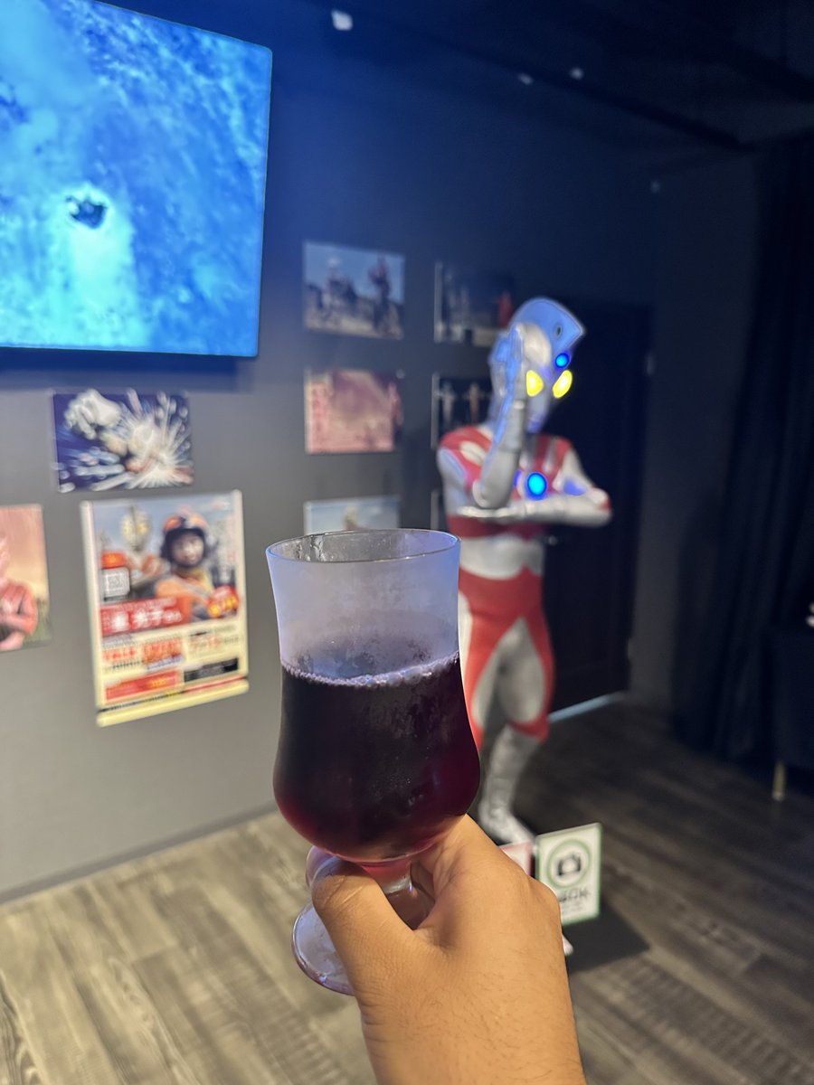 Ryo09731062's tweet photo. 結構飲んだ
ワインとシャンパンは初めてでした🥂🍷

当分ここで飲めなくなるのかー😭

まじ大人最高🍺(𖦹• - •𖦹)

#cafe2ndstage @cafe2ndstage https://t.co/sQg5cc043q